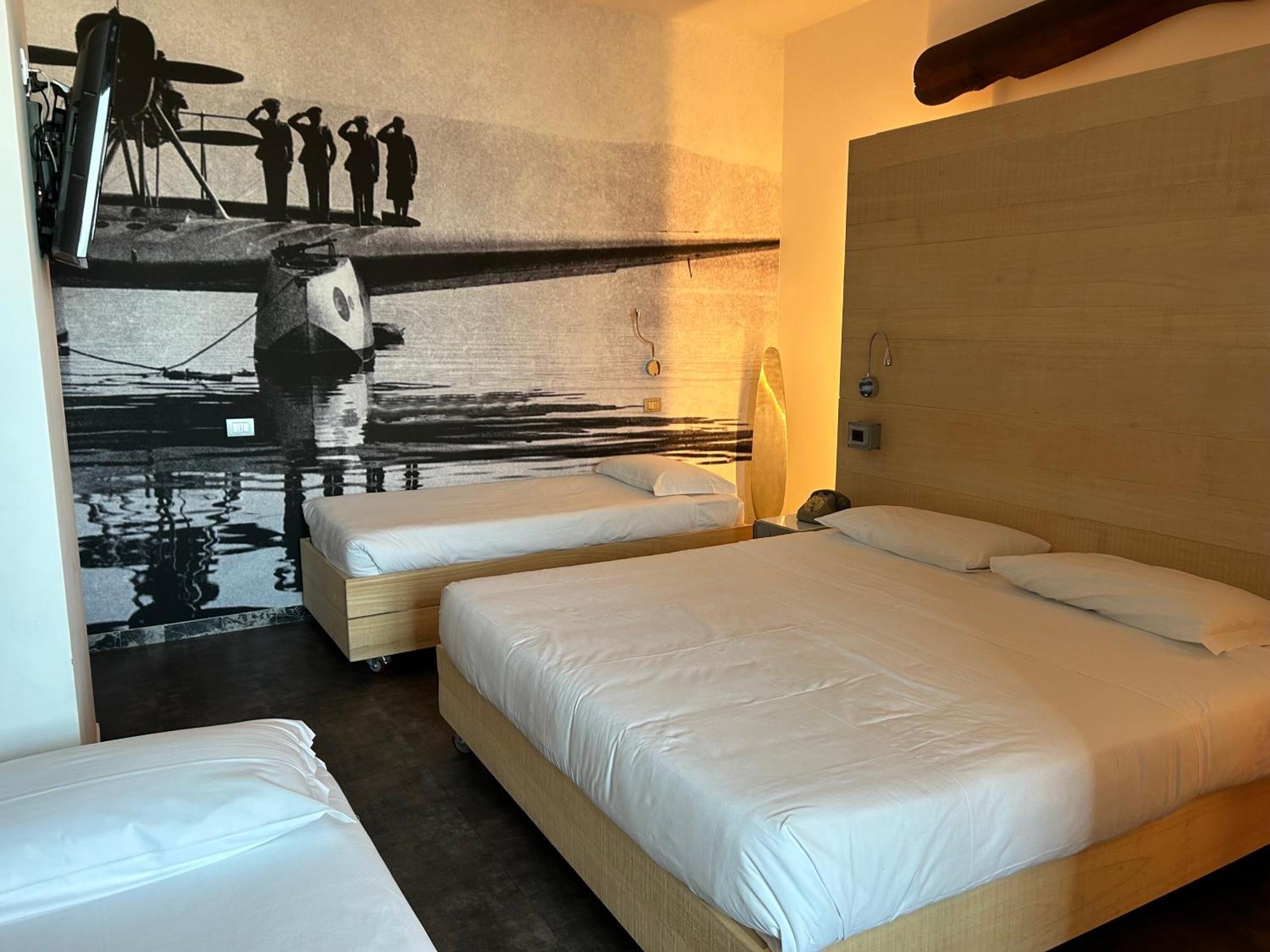 Hotel Perla - The Storyhoteller Riccione Exterior foto